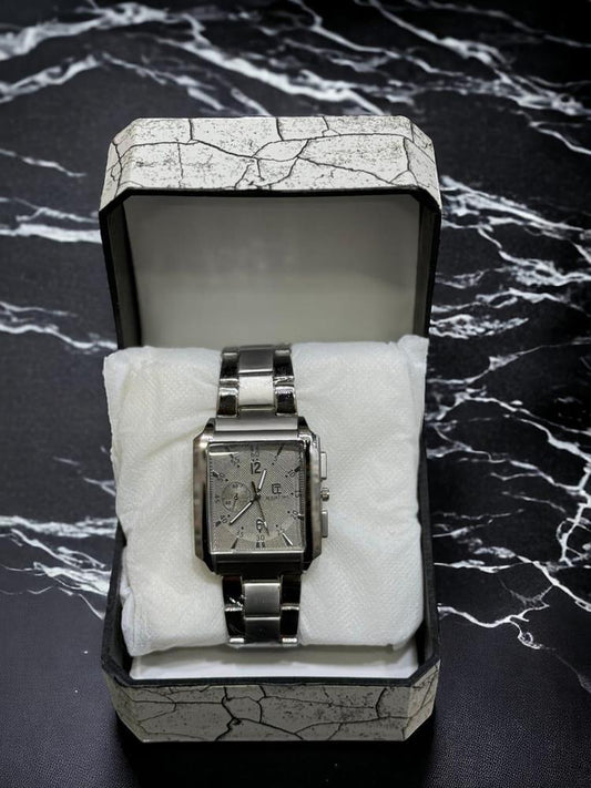 JS JUNOON Men's Square Analogue Watch – Stainless Steel Chain Strap, Quartz Movement, Water Resistant, 1 Pc - JSJunoon.com