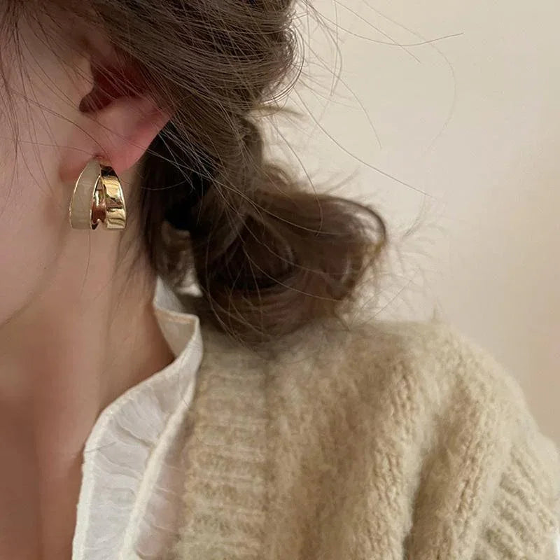 JS Junoon Black Alloy Studs – 2 Pcs Women’s Earrings - JSJunoon.com