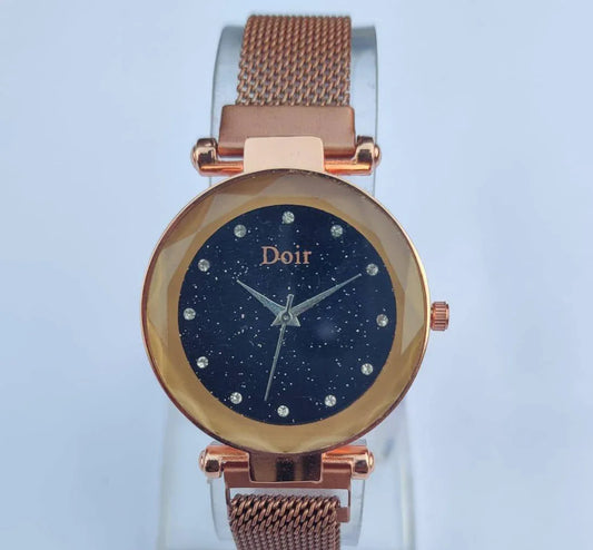 Women’s Stainless Steel Classic Wrist Watch – Quartz Movement, Magnetic Chain Strap - JSJunoon.com