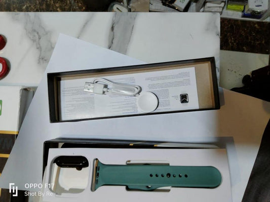 7 Max Smart Watch – Bluetooth 5 Fitness Tracker with Long-Lasting Battery