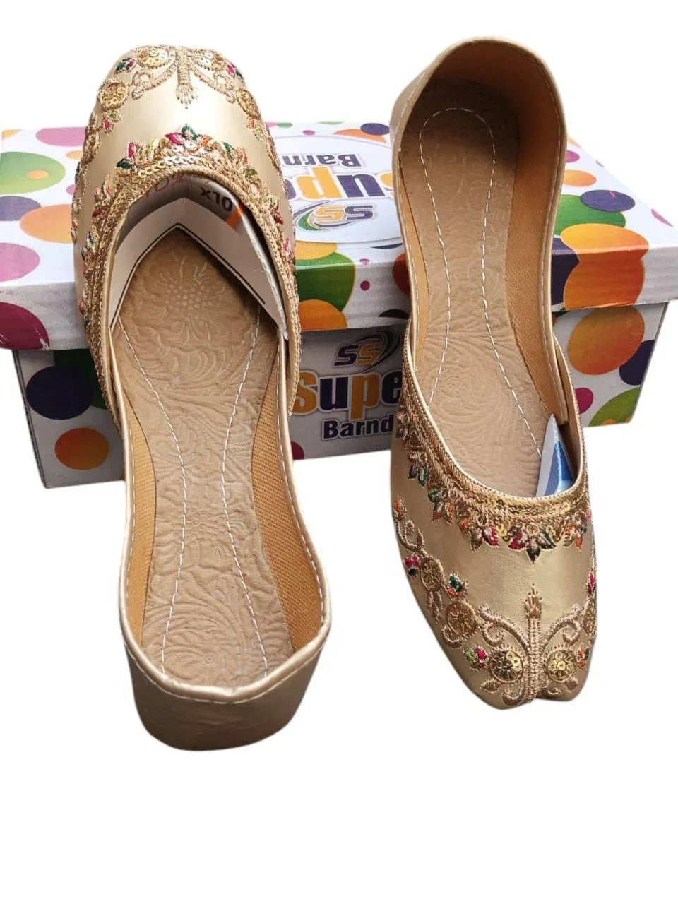 Stylish Velvet Women's Khussa with Elegant Thread Work – Comfortable Casual Wear (Sizes 5–10) - JSJunoon.com