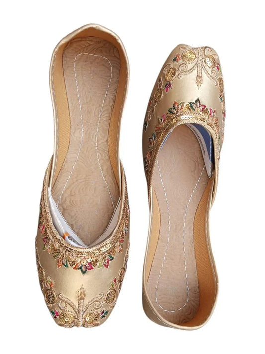 Stylish Velvet Women's Khussa with Elegant Thread Work – Comfortable Casual Wear (Sizes 5–10) - JSJunoon.com