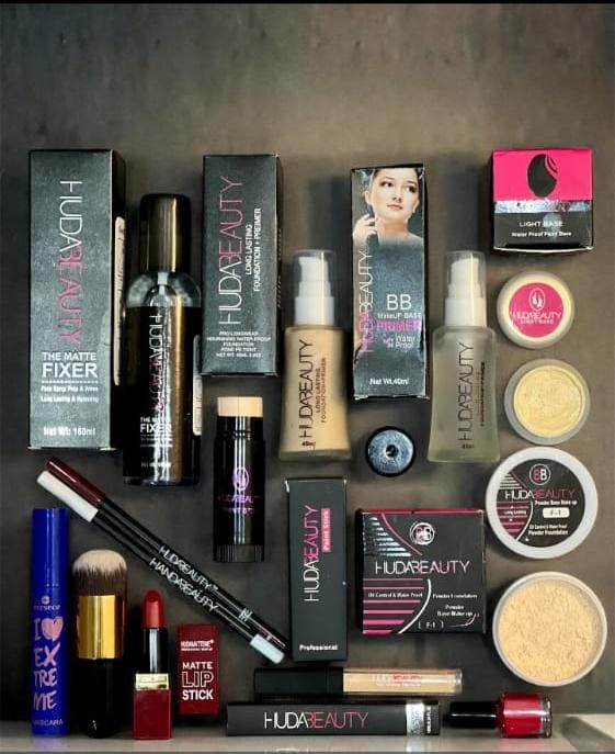Huda Beauty Deal
