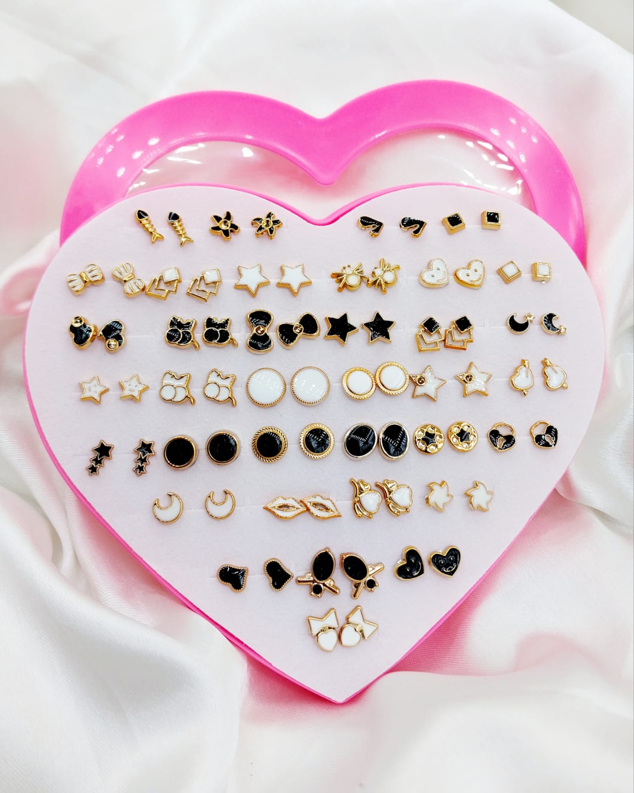 36-Pair Earring Tops Set for Women – Heart-Shaped Box – Stylish Assorted Designs – Fashion Jewellery