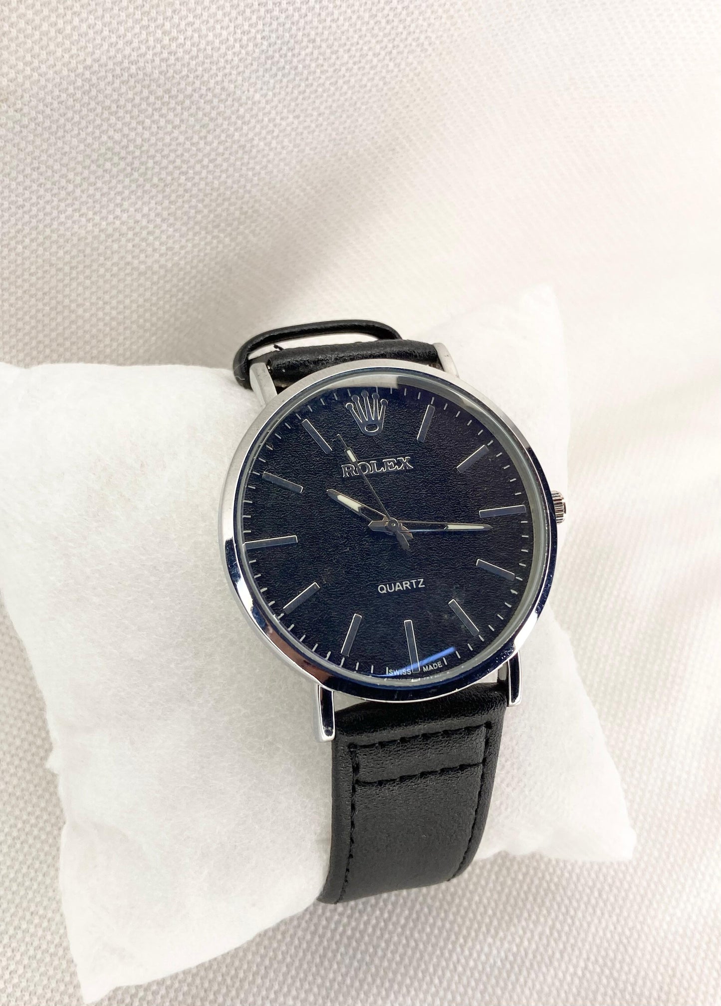 JS Junoon Black Leather Men’s Watch – Decent Look, Elegant & Durable Timepiece