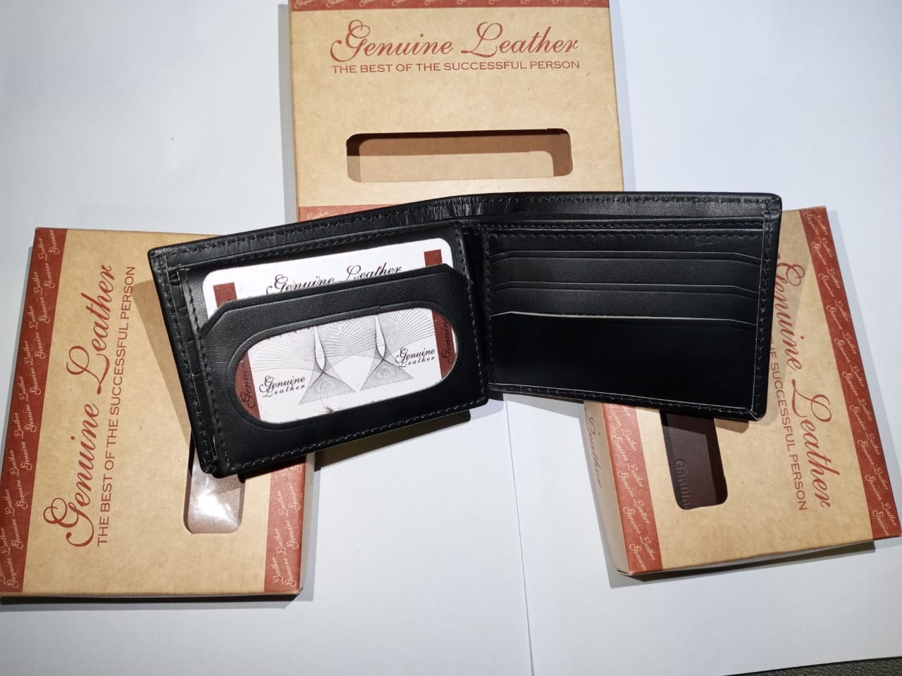 Men’s Premium Cow Leather Wallet – Multicolor, Durable & Stylish, Sleek Design for Cards & Cash