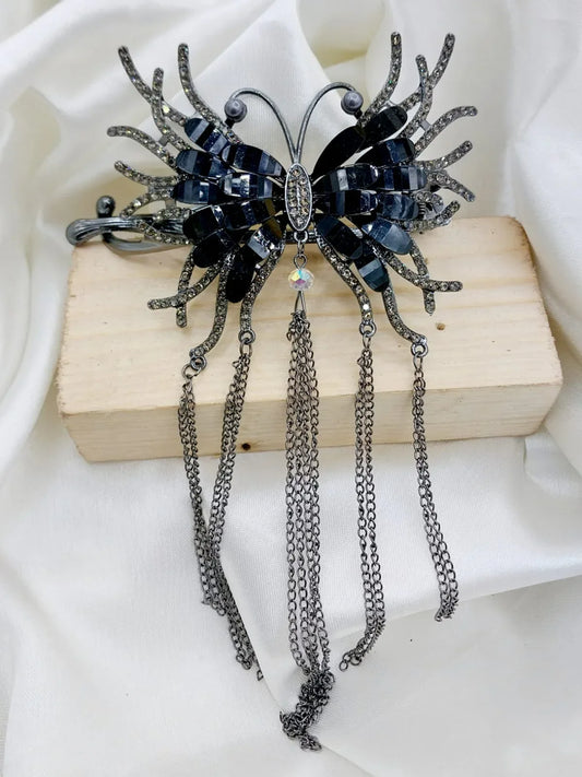 China Full Size Butterfly Hair Claw – Strong Grip – Stylish Design – Premium Plastic – Ideal for All Hair Types - JSJunoon.com