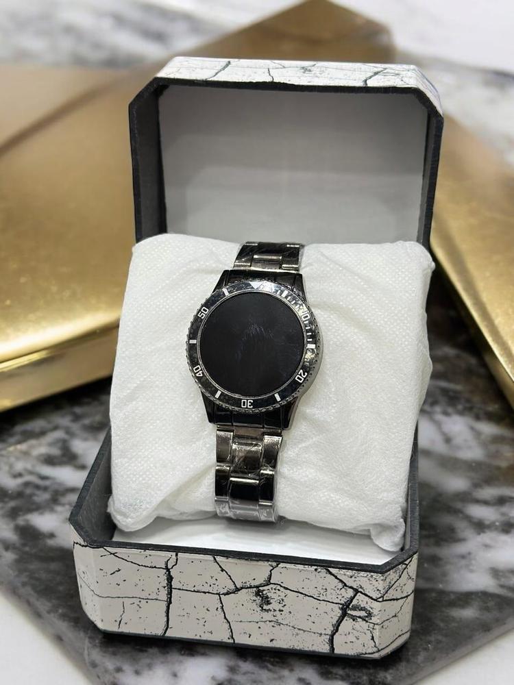 JS JUNOON Men's Casual Digital Watch – Stainless Steel Chain Strap, Round Case, Stylish & Durable, 1 Pc