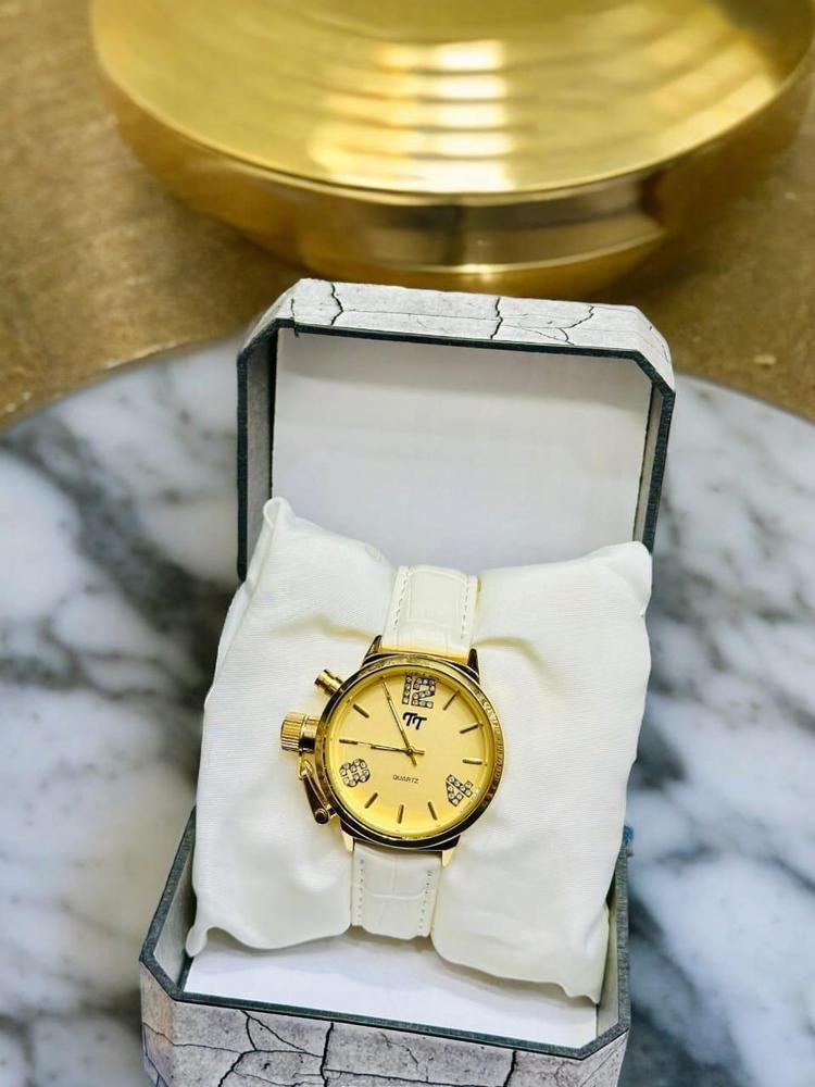 JS Junoon Ladies Watch – Golden Leather Strap, Elegant Classic Design