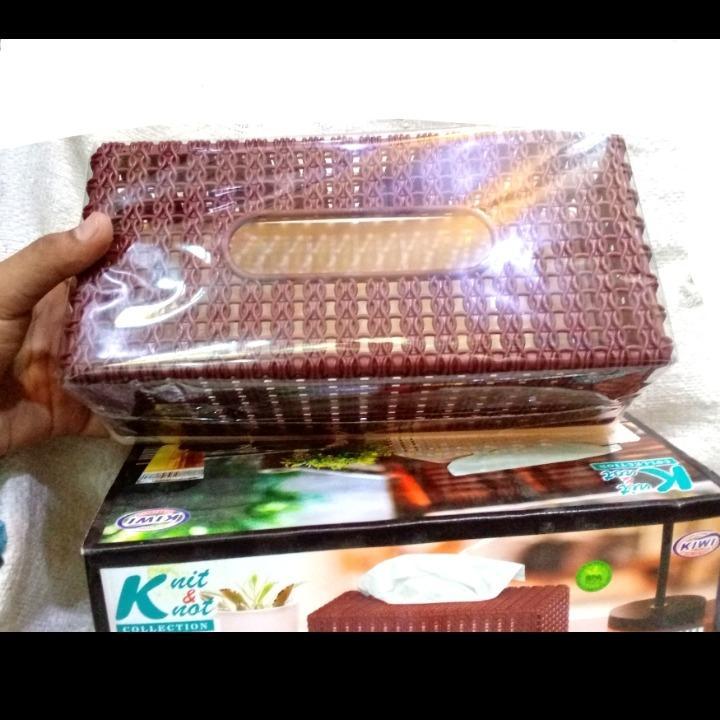 Kiwi Knit Design Tissue Box – Elegant Brown Plastic Tissue Holder for Home & Office Decor