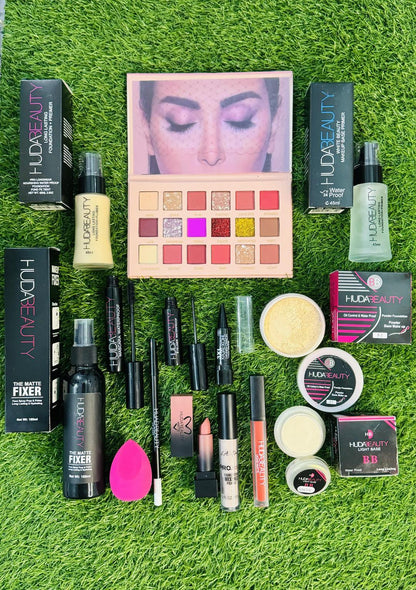 Ultimate Makeup Deal – 14 in 1 Complete Makeup Collection, Foundation, Eyeshadow, Mascara, Lipsticks & More - JSJunoon.com