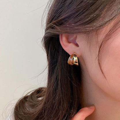 JS Junoon Black Alloy Studs – 2 Pcs Women’s Earrings - JSJunoon.com