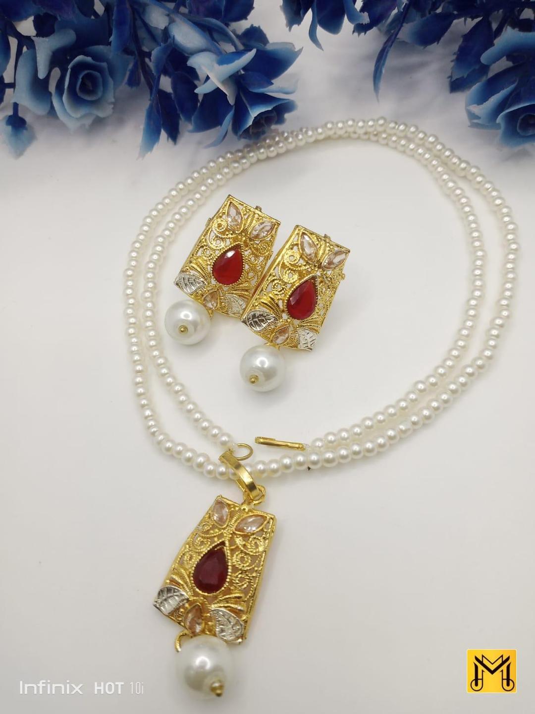 JS Junoon Square Design Gold Plated Gemstone Necklace – 3 Pcs Women’s Jewelry Set