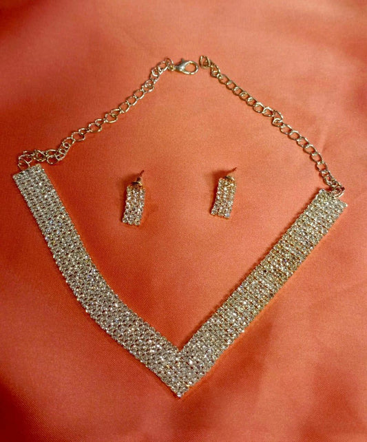 JS Junoon Beads Artificial Necklace Set – 9 Pcs Women’s Adjustable Jewelry