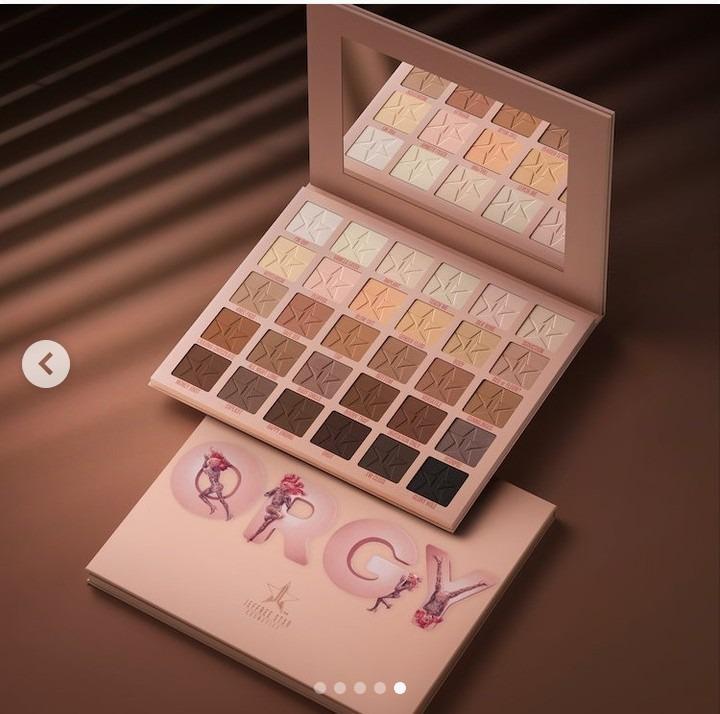 Beautiful Eye Makeup Palette | 30 Highly Pigmented Matte Shades | Long Lasting Eye Shadow