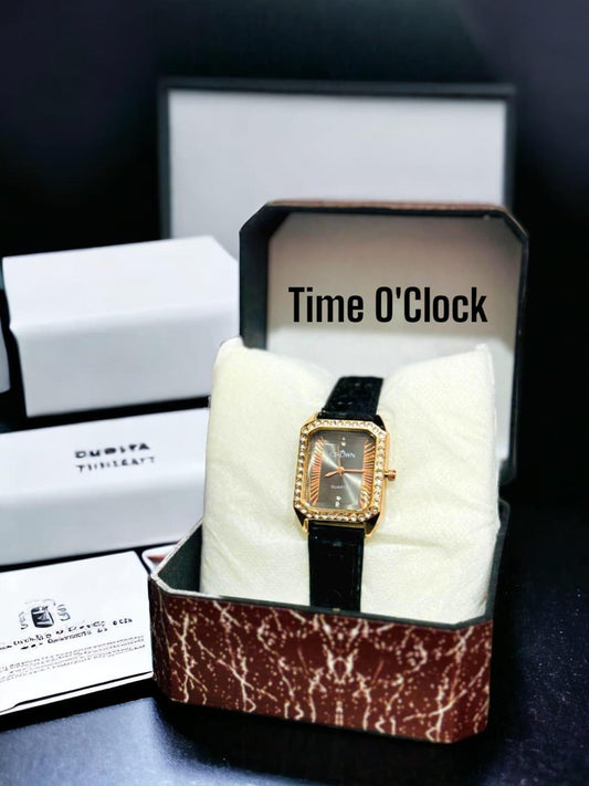 JS Junoon Women’s Analogue Quartz Watch – Square Dial, Leather Strap