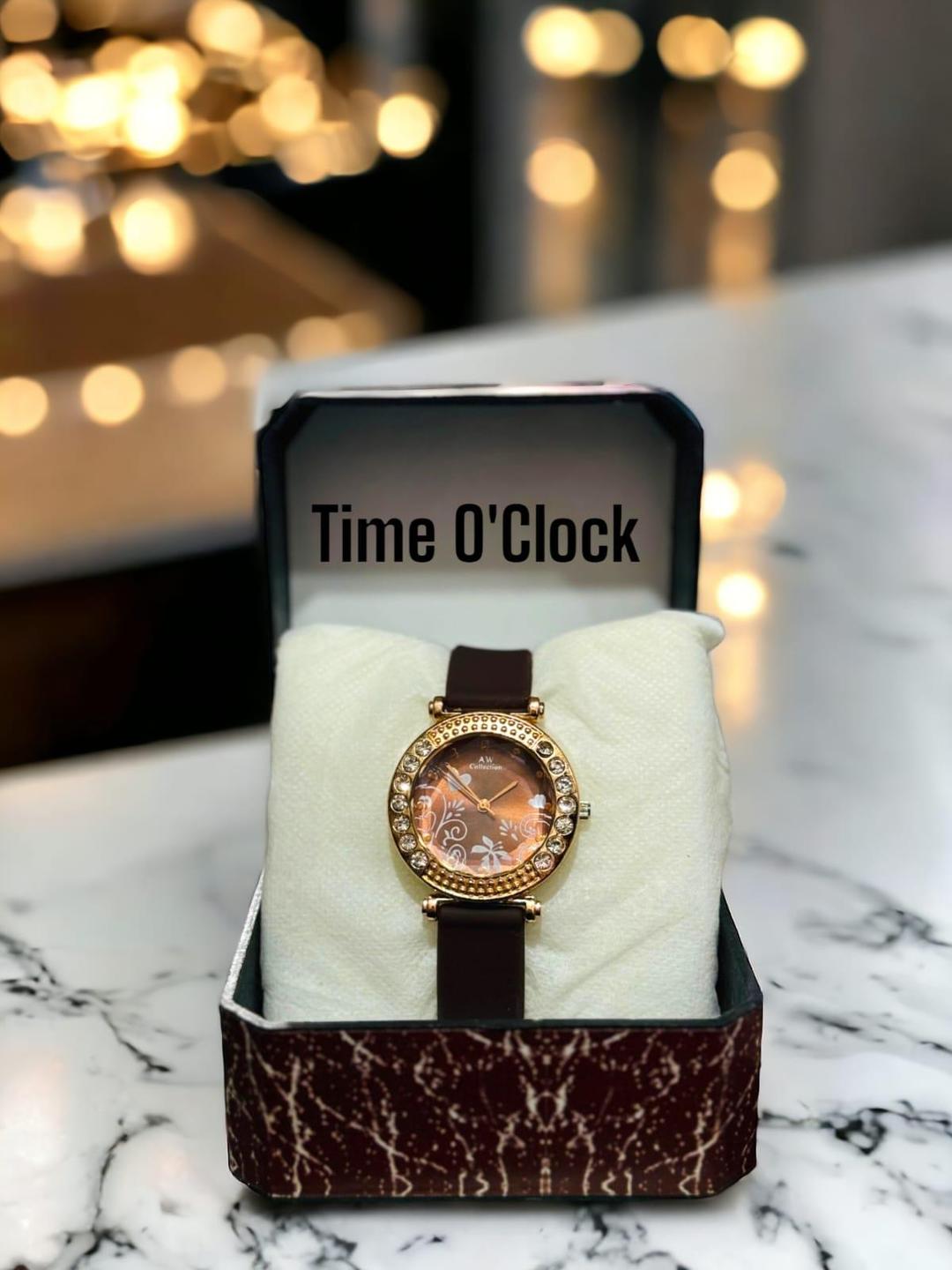 JS Junoon Women’s Leather Strap Analogue Watch – Round Dial Quartz 37mm