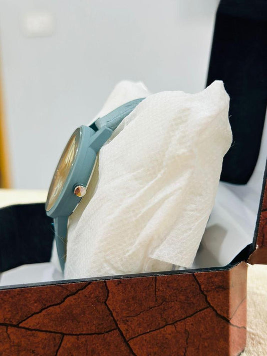 JS Junoon Women’s Analogue Watch – Leather Strap, 8-Inch Classic Design