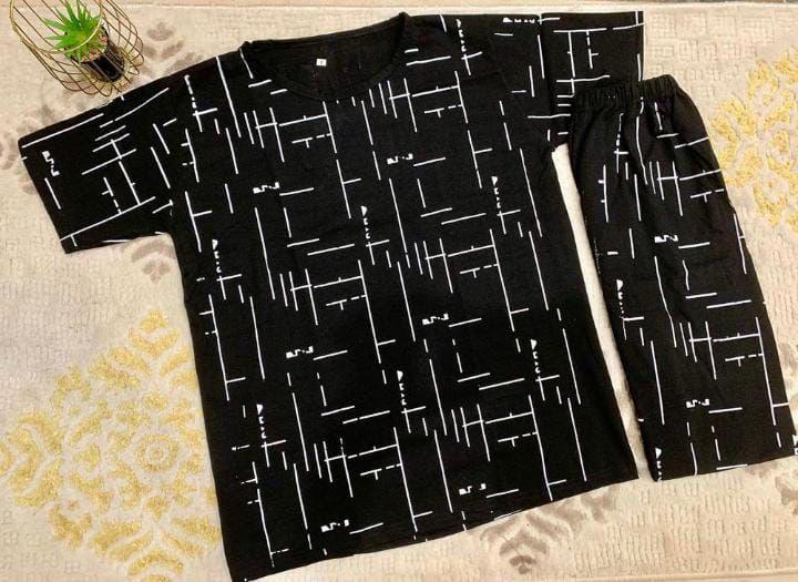 Women’s Printed Cotton Jersey Capri Night Suit – 2 Pcs Sleepwear Set (Standard Size, Black)