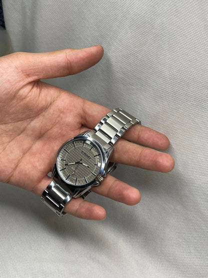 Premium Men’s Silver Wrist Watch – Luxury Design, Durable & Elegant Timepiece - JSJunoon.com