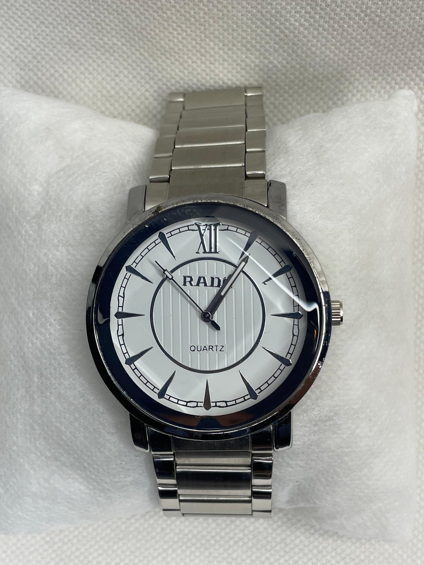 JS Junoon Steel Silver Men’s Wrist Watch – Elegant Design, Durable & Stylish Timepiece