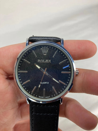 JS Junoon Black Leather Men’s Watch – Decent Look, Elegant & Durable Timepiece - JSJunoon.com