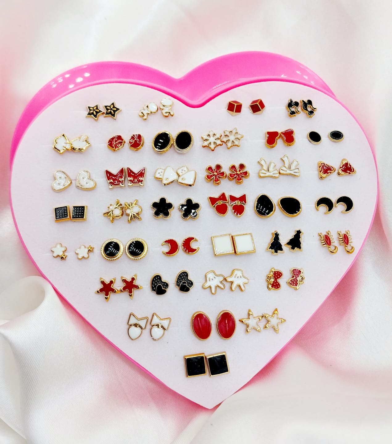 36-Pair Earring Tops Set for Women – Heart-Shaped Box – Stylish Assorted Designs – Fashion Jewellery