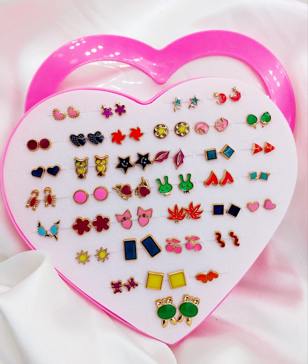 36-Pair Earring Tops Set for Women – Heart-Shaped Box – Stylish Assorted Designs – Fashion Jewellery