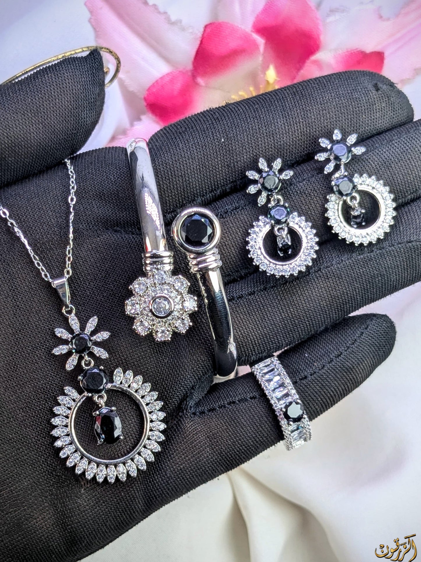 Combination Sets Jewelry 4-Piece Set | Gold-Plated, Silver-Plated & Black Finish | Exquisite Design & Superior Quality | Two Polish Options