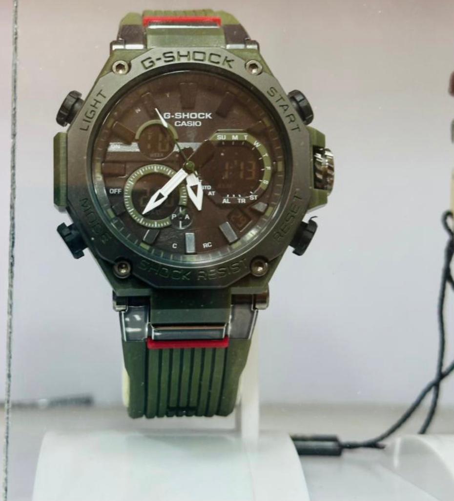 G-Shock Digital Sports Watch – Time, Date & Alarm Function, Shock-Resistant, Durable Outdoor Design